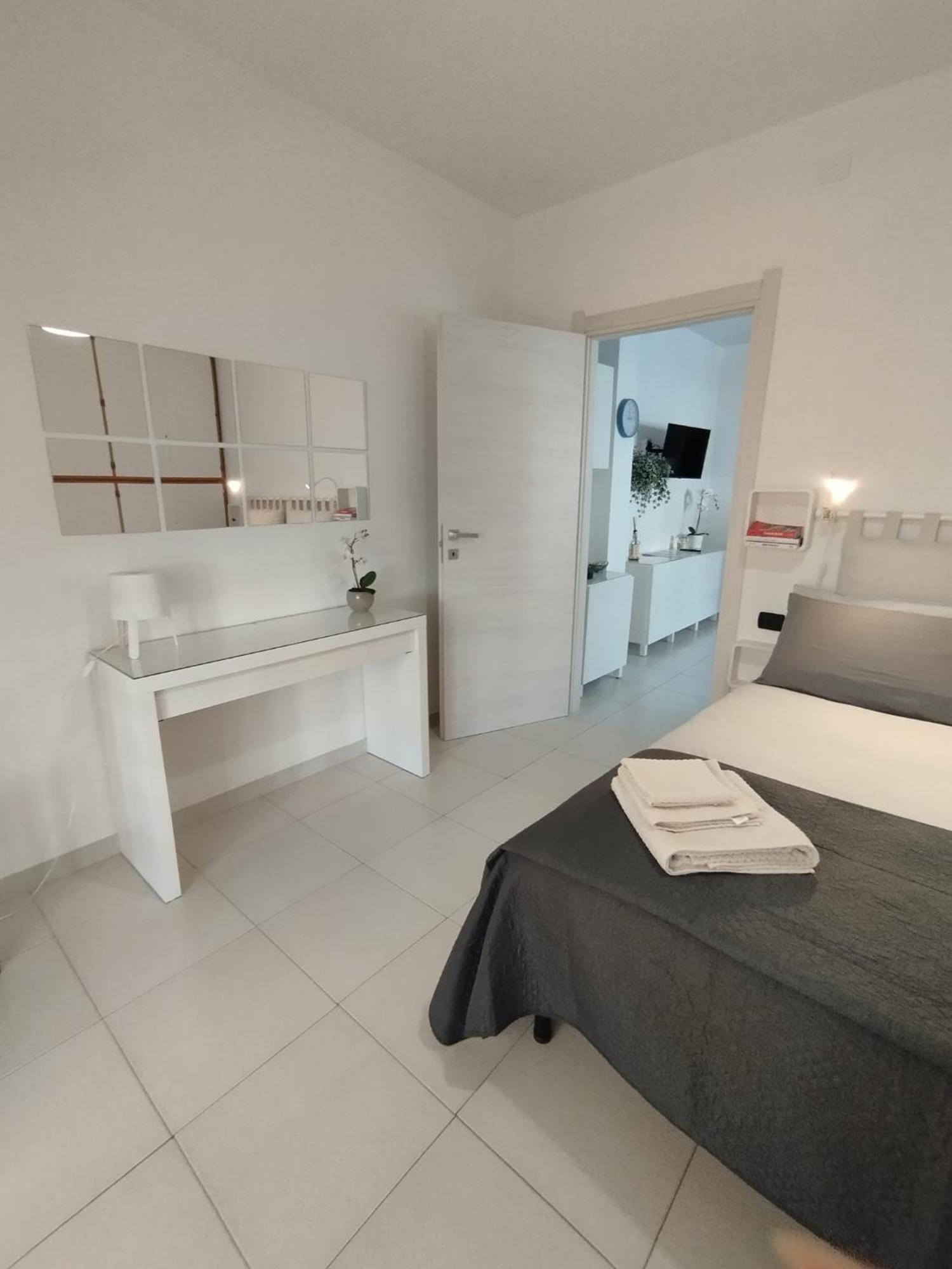 La Casa Di Mia Hotel Cagliari Exterior photo